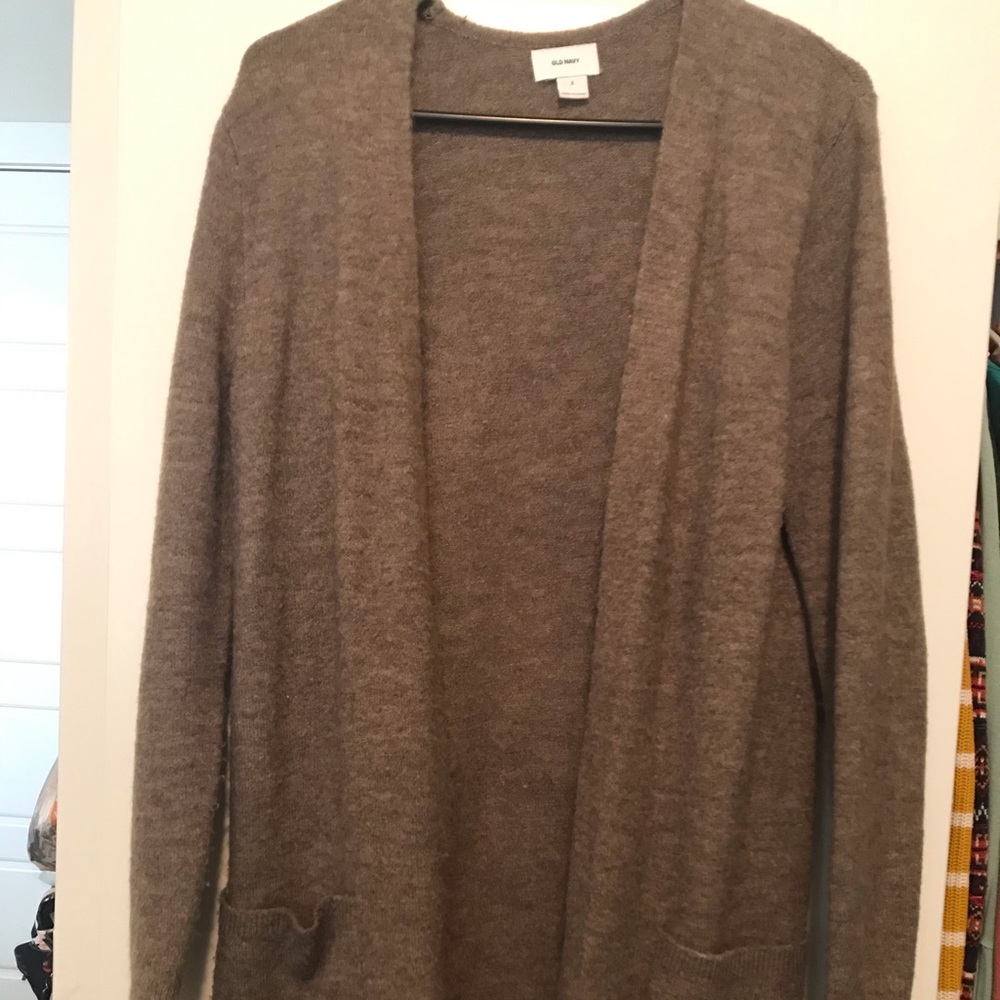 Brown cardigan with pockets